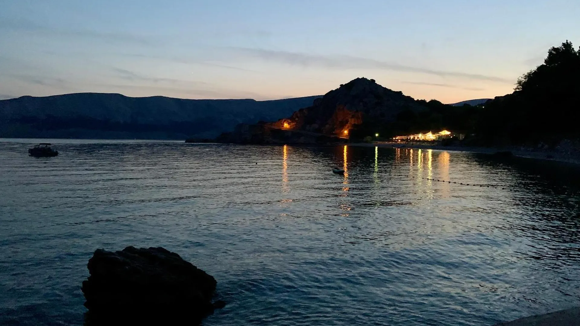 Apartment Villa Perla Baska